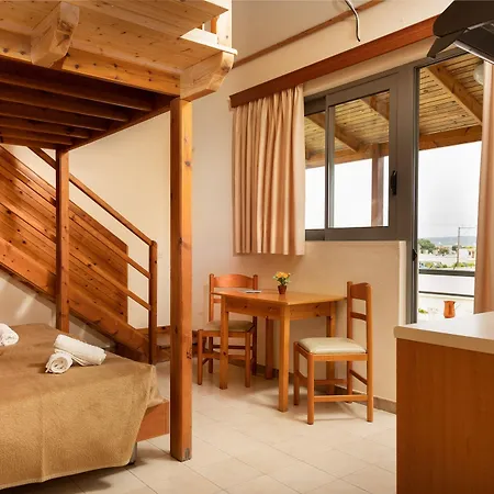 Ilyssion Holidays Apartment *