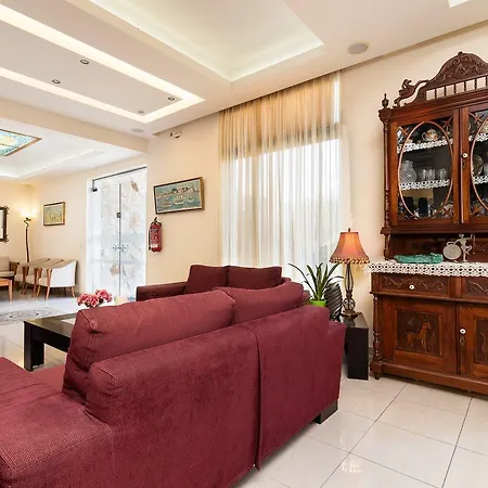 Ilyssion Holidays 2*