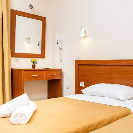 Hotel Ilyssion Holidays 2*