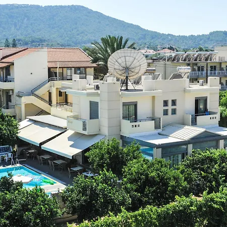 Ilyssion Holidays شقة